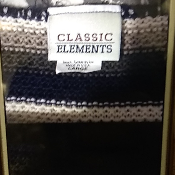 Sweater - Picture 2 of 2